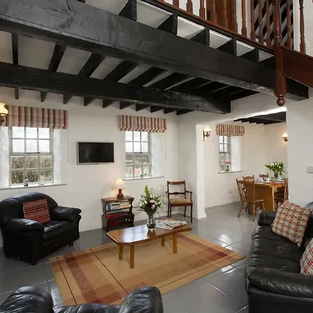 Dunguaire Thatched 戈尔韦