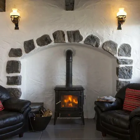 Dunguaire Thatched Galway
