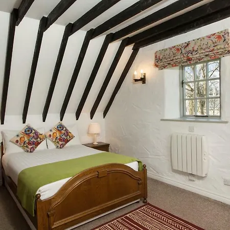 Dunguaire Thatched Vakantiehuis